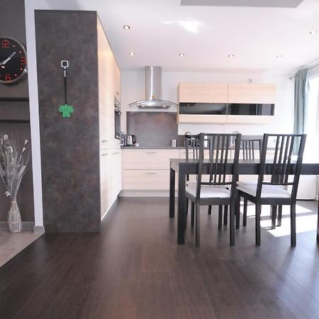 Le Grand Large - Apartment Parking & Balcony By The Lake Modern Bright Annecy Kültér fotó