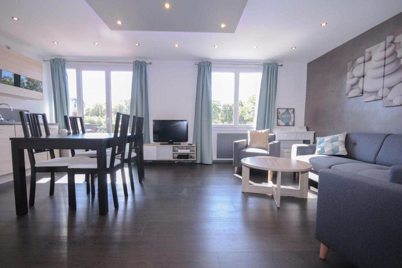 Le Grand Large - Apartment Parking & Balcony By The Lake Modern Bright Annecy Kültér fotó